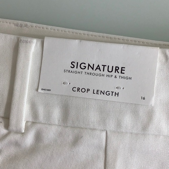 Ann Taylor signature Straight hip & thigh crop length white pants Size 16 NWT - Picture 5 of 12